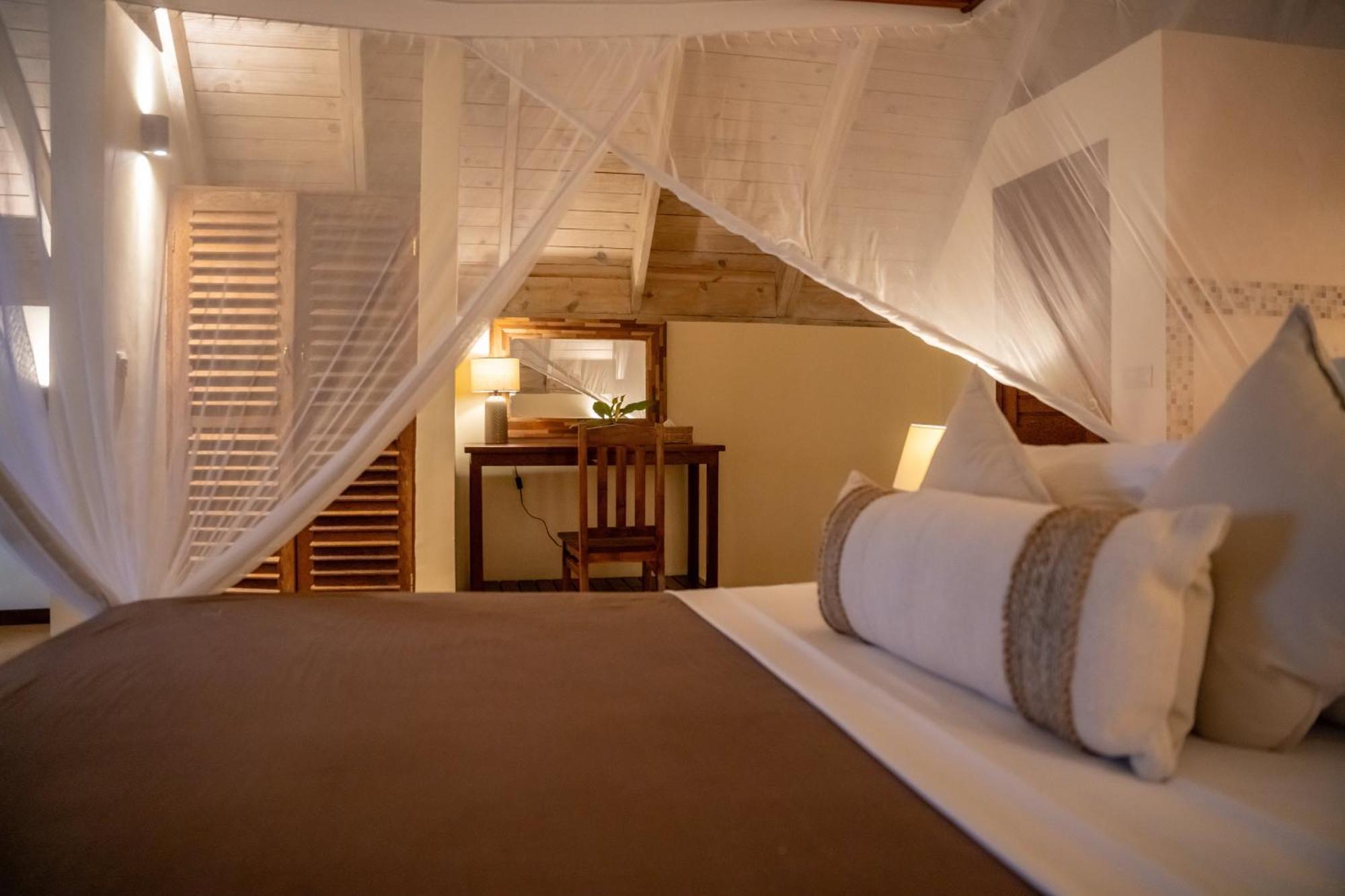 Willa Jambiani Villas